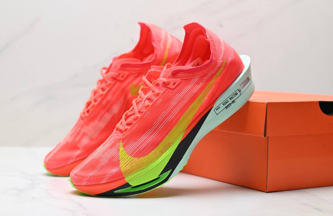Обувки ZoomX Streakfly 2 Bright Crimson Lime Blast
