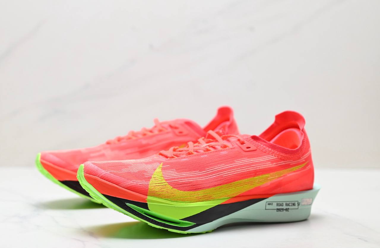 Обувки ZoomX Streakfly 2 Bright Crimson Lime Blast