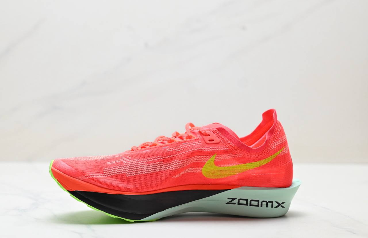 Обувки ZoomX Streakfly 2 Bright Crimson Lime Blast