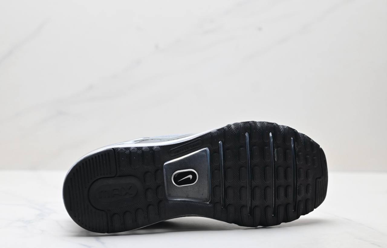Обувки Air Max 2013 "Metallic Cool Grey"