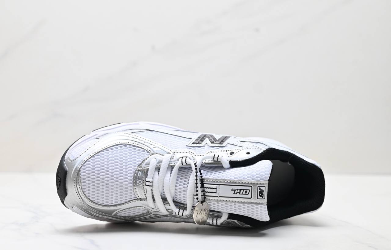 Обувки New Balance 740 U740NW2