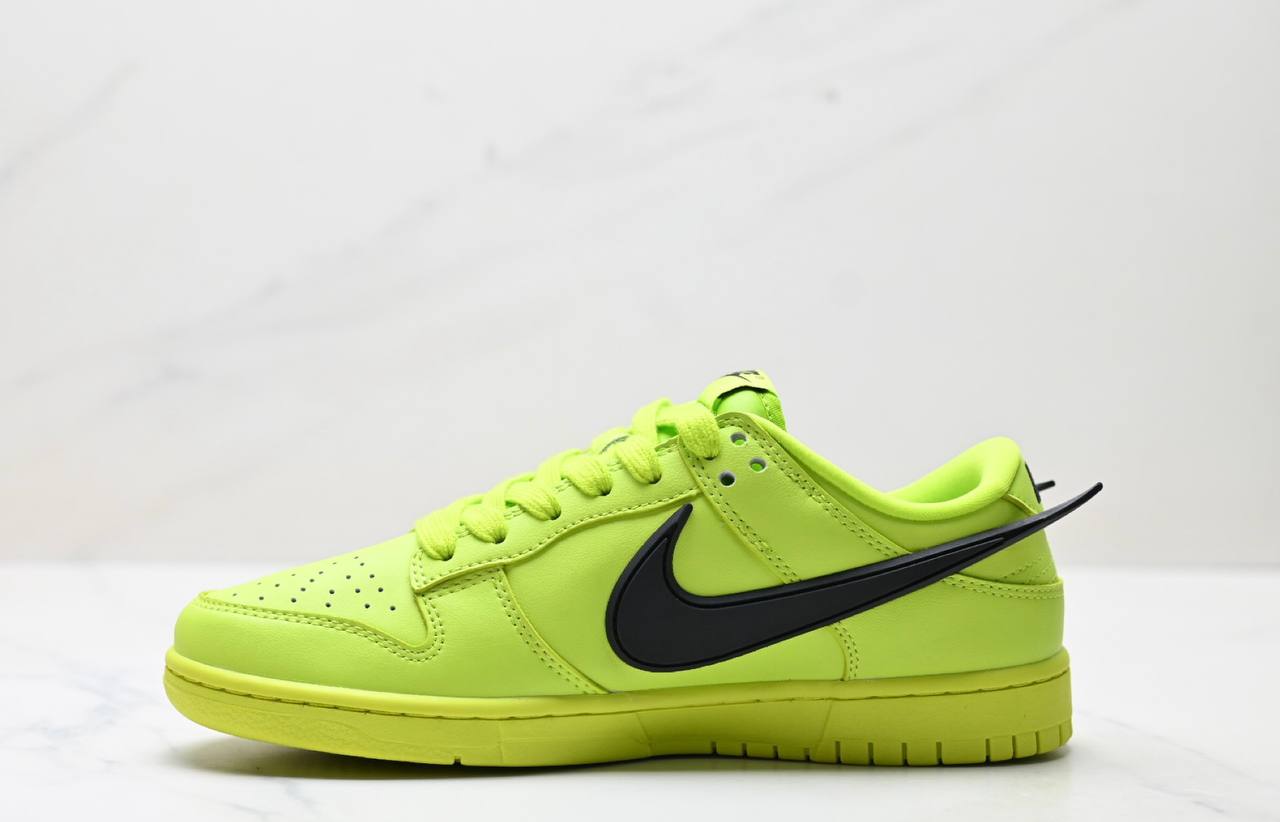 Обувки Ambush x BAPE x SB Dunk Low Green Black