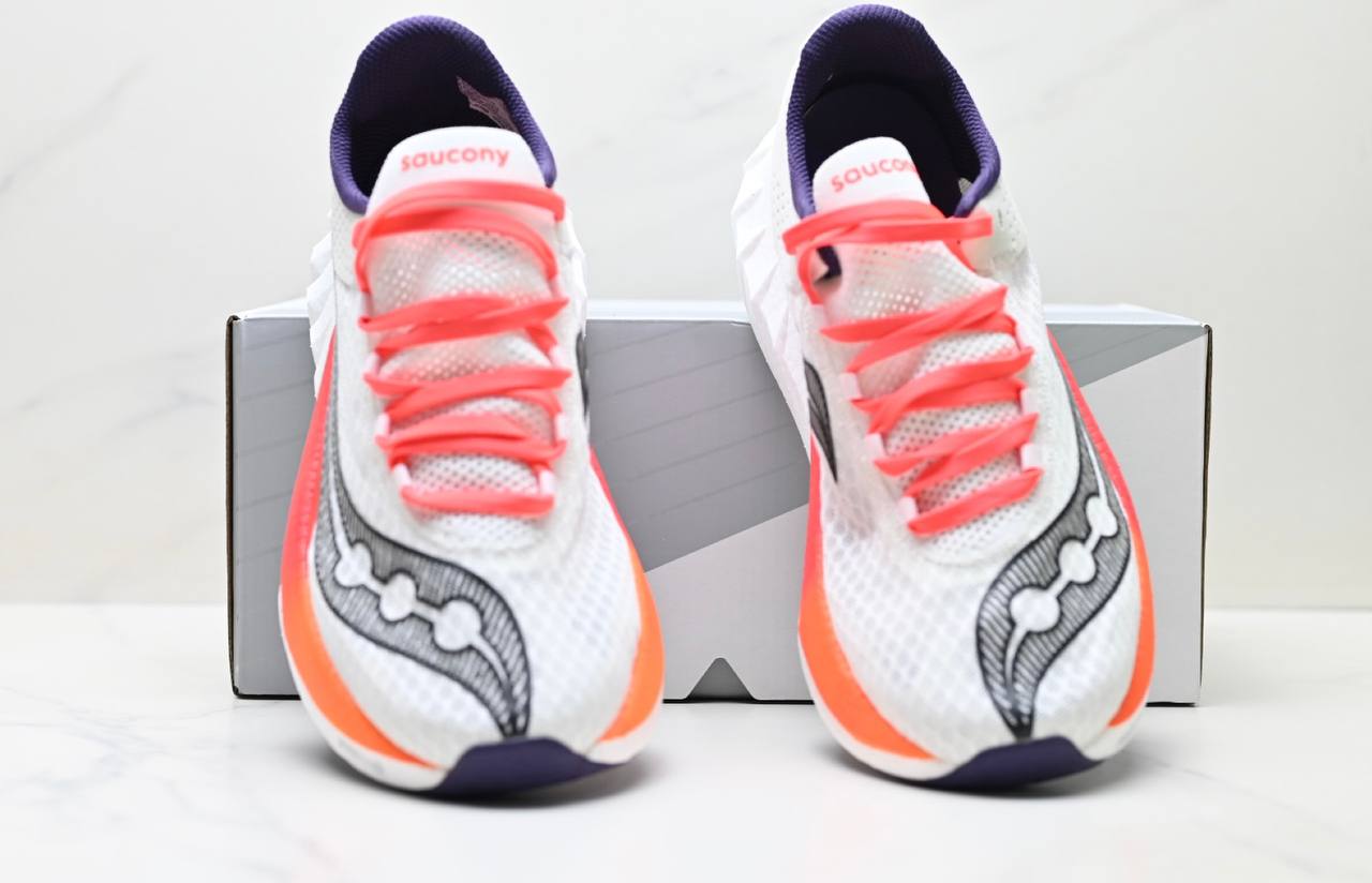 Обувки Saucony Endorphin Pro 4