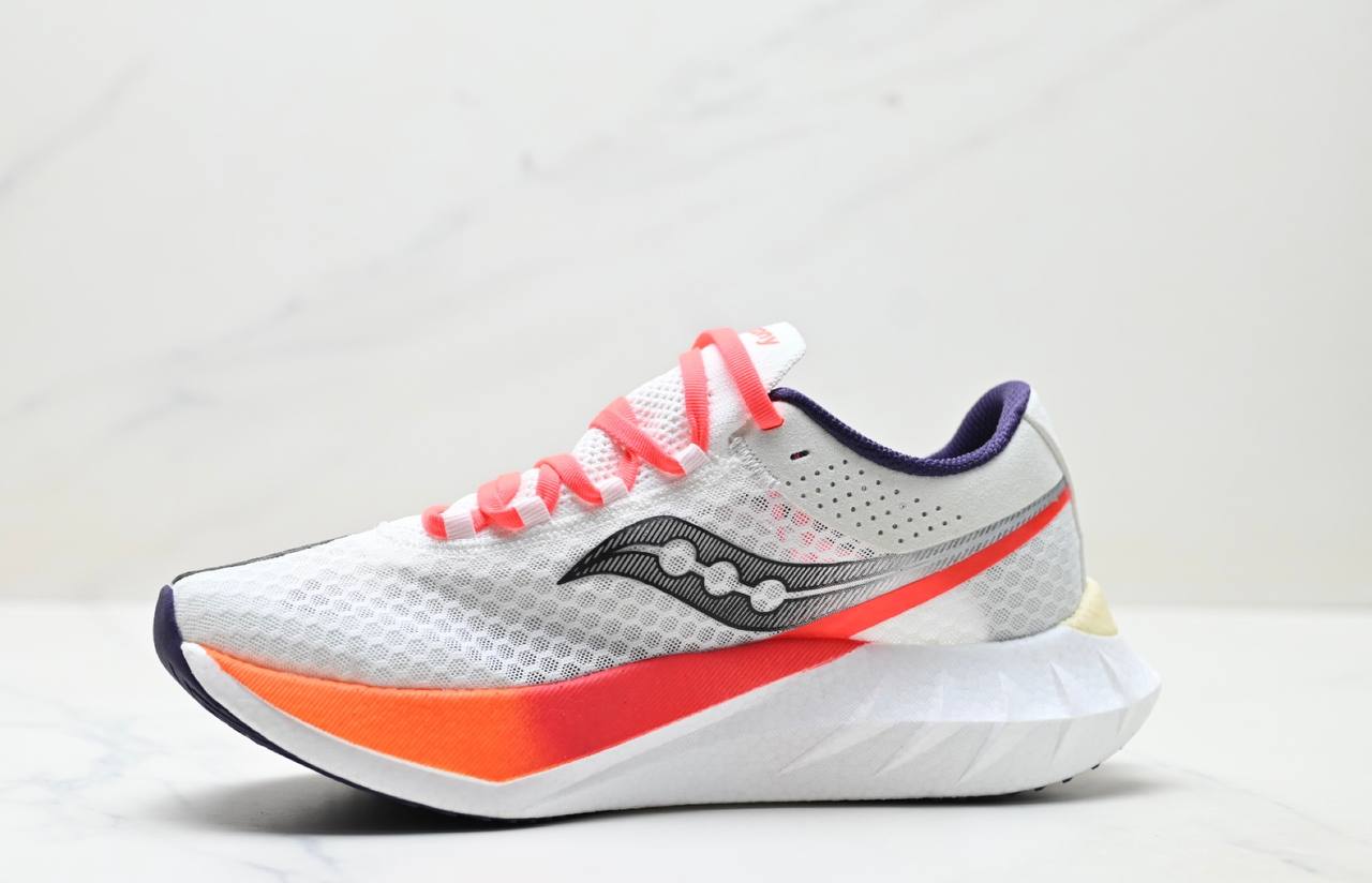 Обувки Saucony Endorphin Pro 4