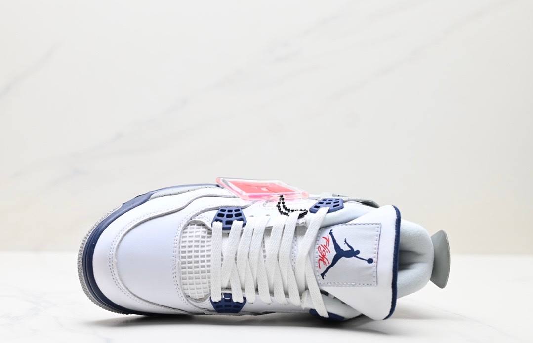 Обувки AJ 4 Retro Blue Cement