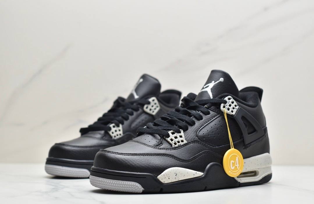 Обувки AJ 4 Retro Black Oreo