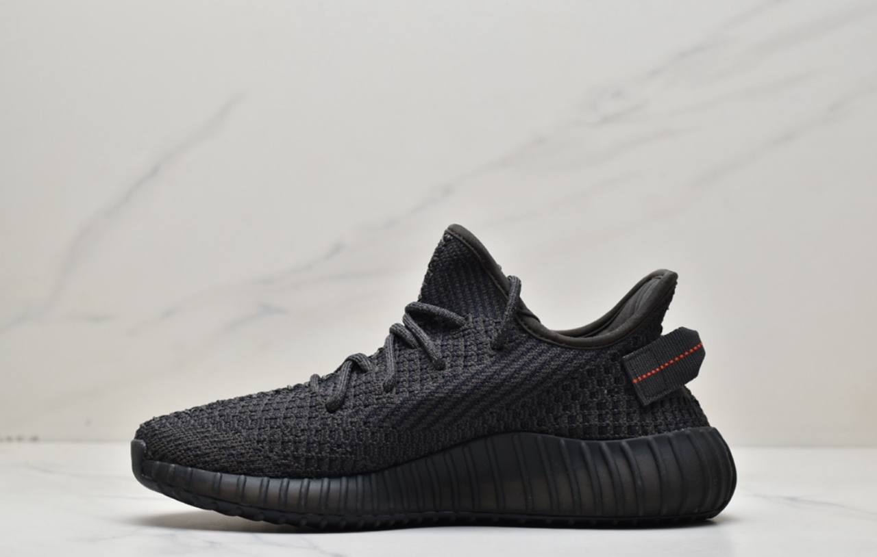 Обувки Yeezy 350 V2 Statick Black Reflective