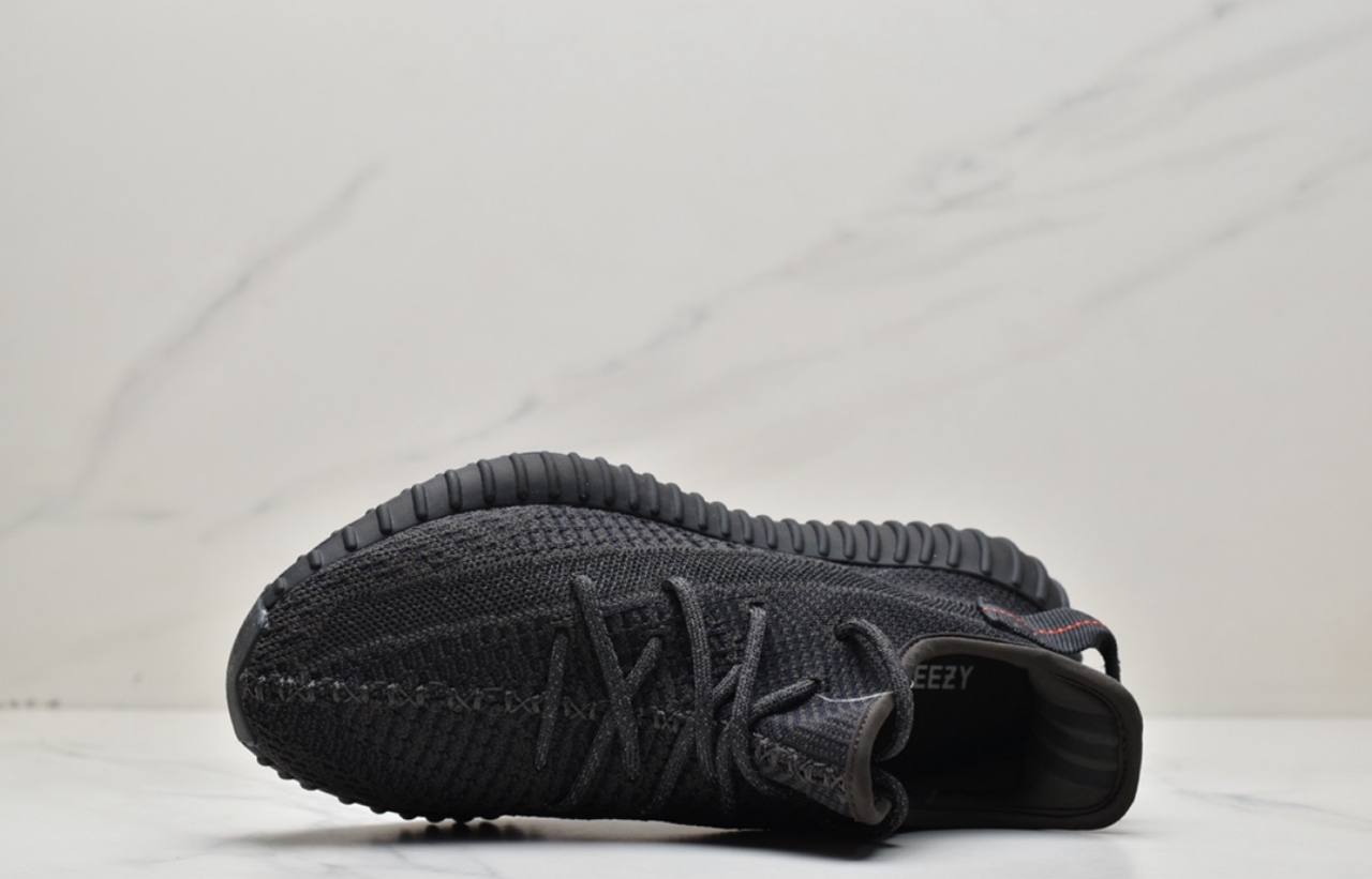Обувки Yeezy 350 V2 Statick Black Reflective
