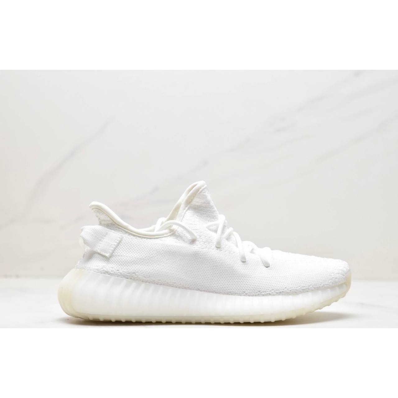 Обувки Yeezy 350 V2 Cream