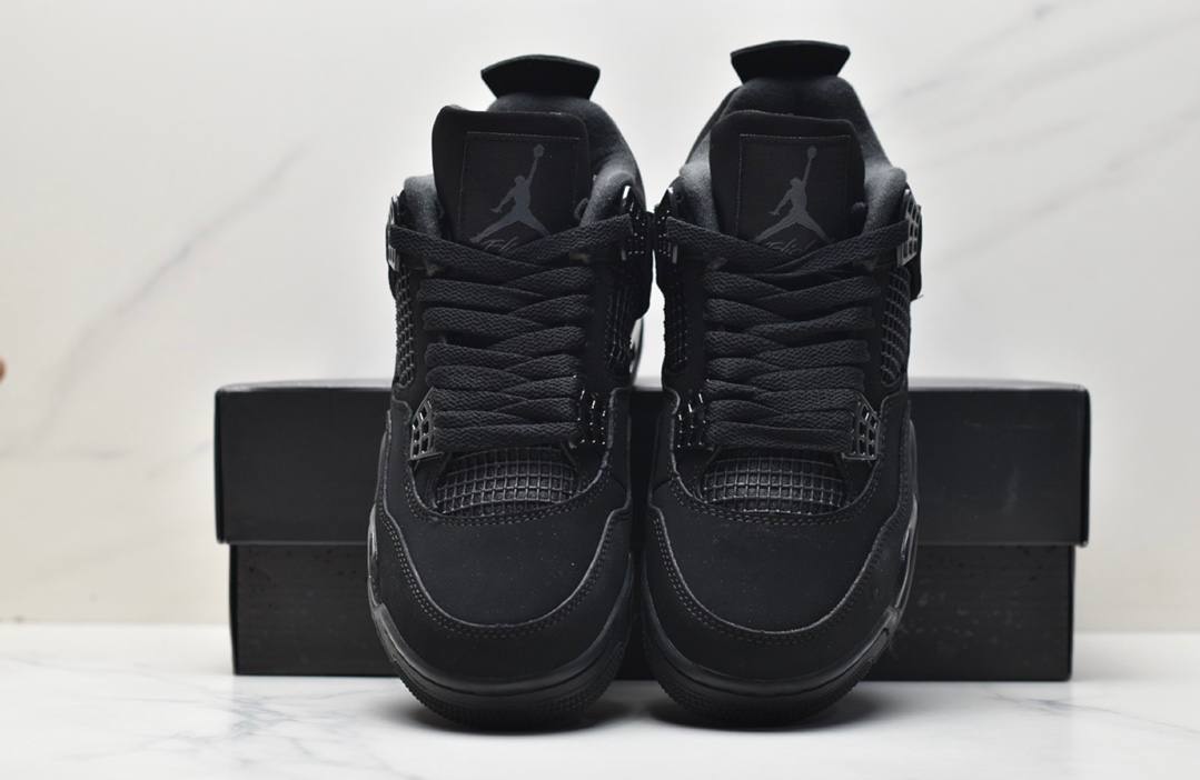 Обувки AJ 4 Retro Black Cat