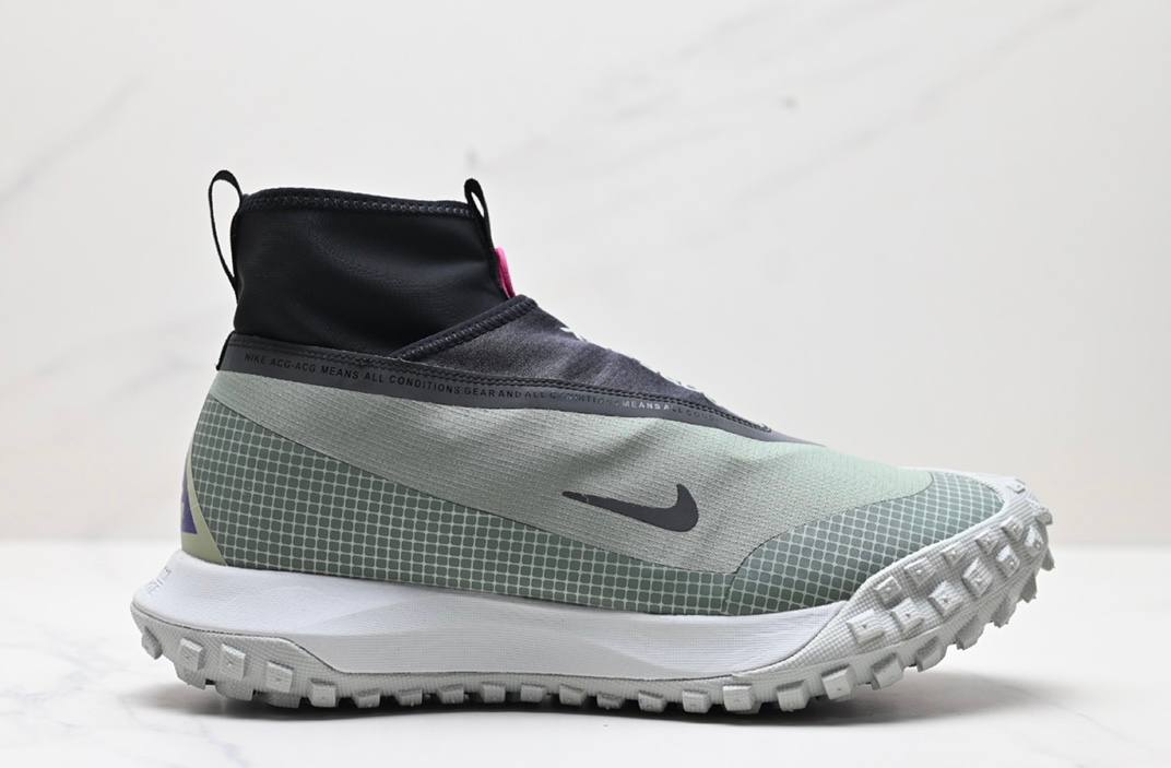 Обувки ACG Mountain