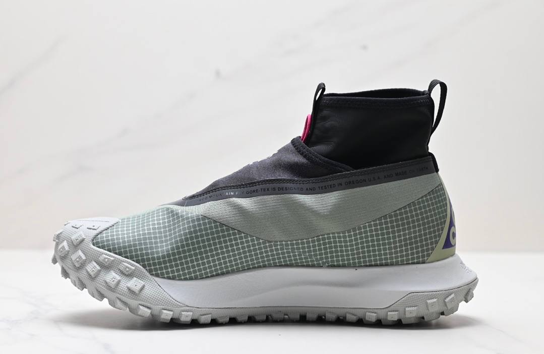 Обувки ACG Mountain