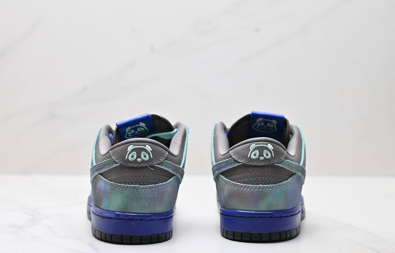 Обувки Dunk Low SE
