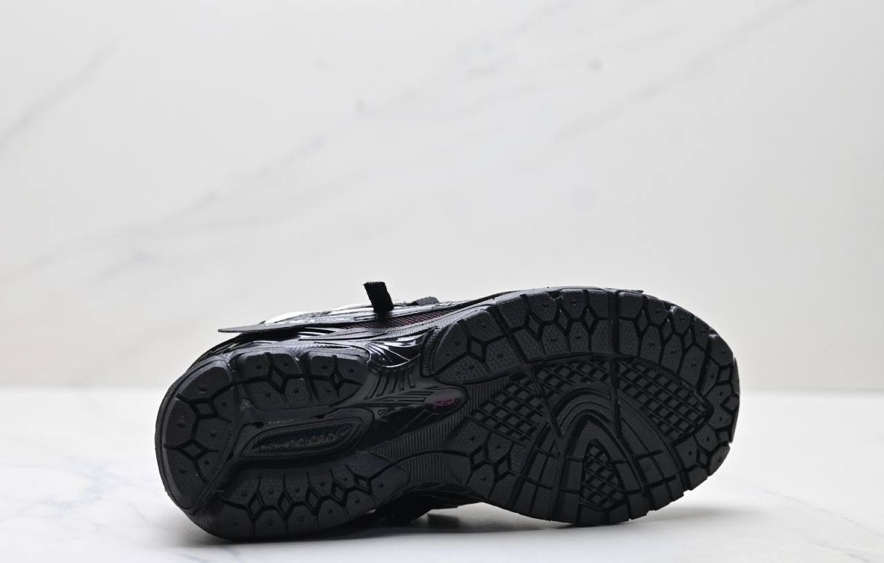Обувки New Balance 1906 Dragon Berry