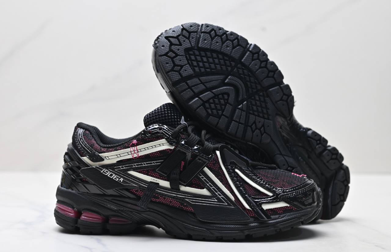 Обувки New Balance 1906 Dragon Berry