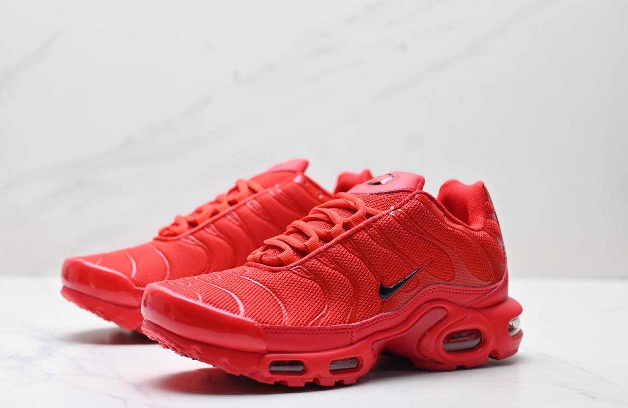 Обувки Air Max Plus TN Red