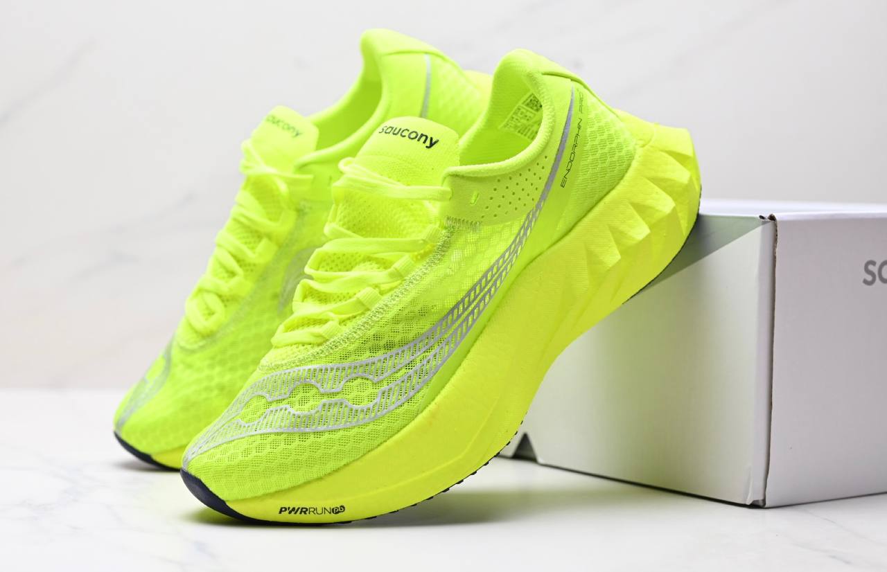 Обувки Saucony Endorphin Pro 4 Electric Green