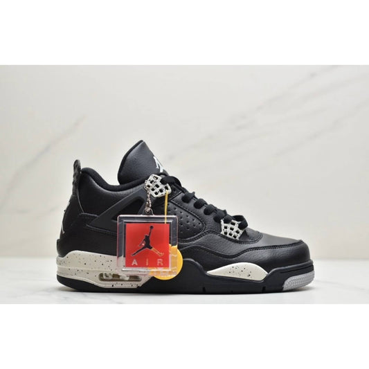 Обувки AJ 4 Retro Black Oreo