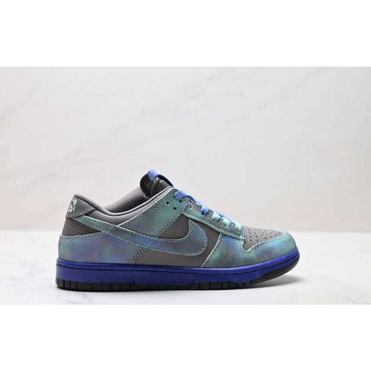Обувки Dunk Low SE
